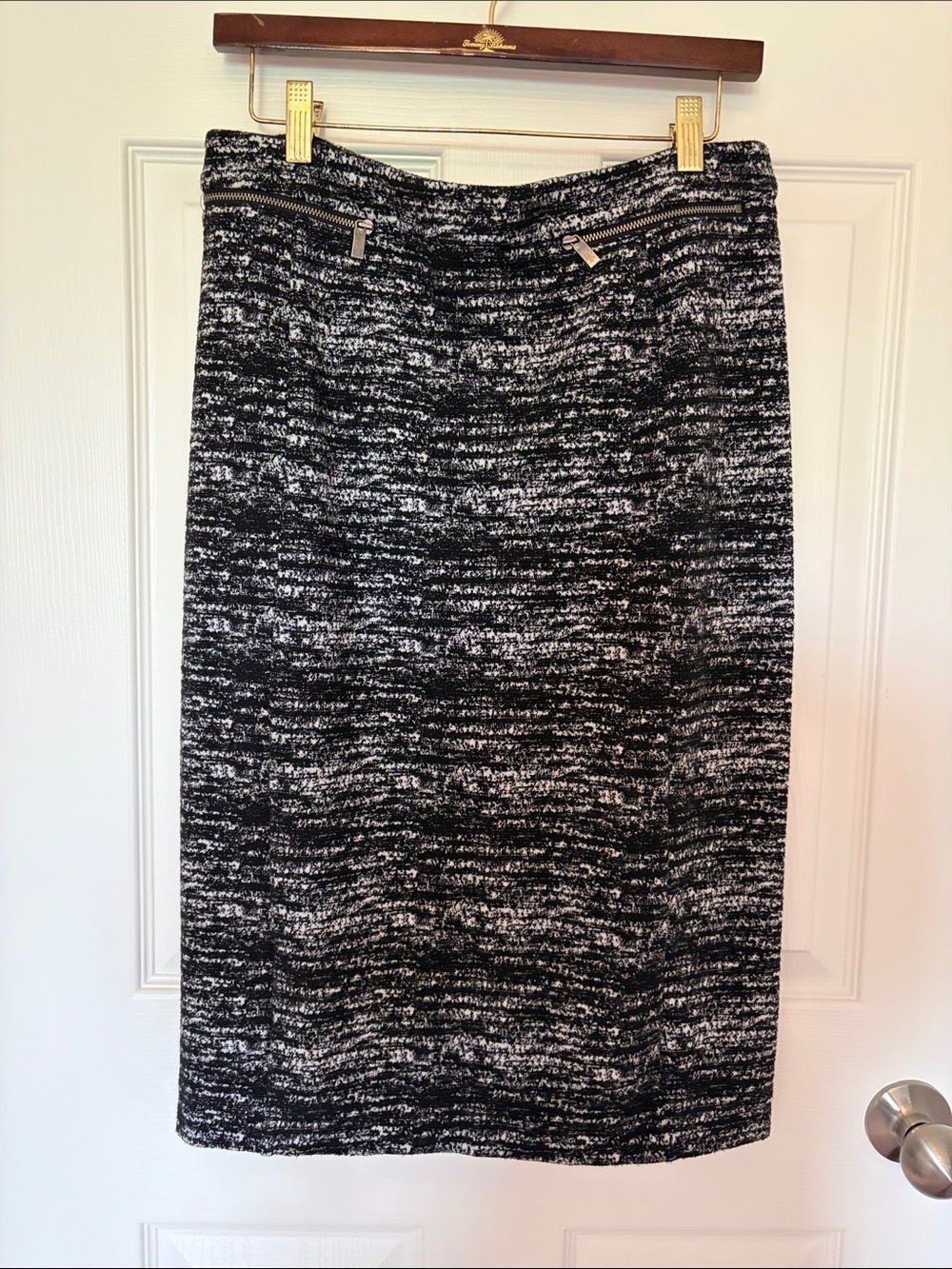 Lord & Taylor Black & White Marled Pencil Skirt with faux Zip Pockets